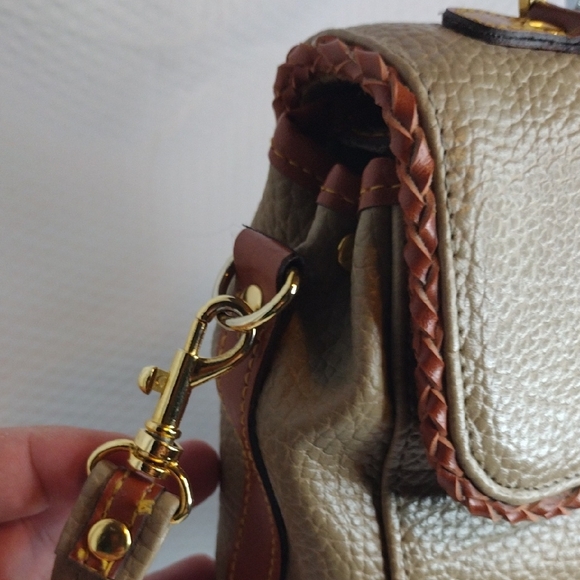 Dooney & Bourke Vintage All Weather Pebbled Leather Satchel W Strap - Picture 9 of 15